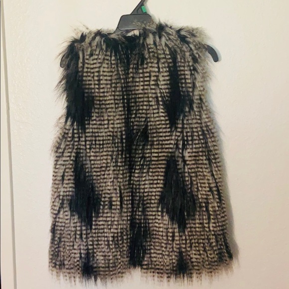 Fur Vest - Picture 2 of 2